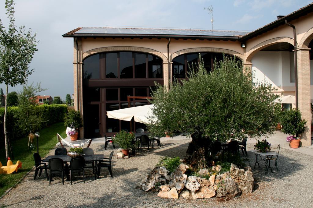 Agriturismo Argaland Парма Екстериор снимка